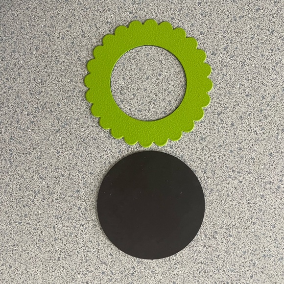 Magnetic Photo Frames- Set of 3 - Picture 6 of 7